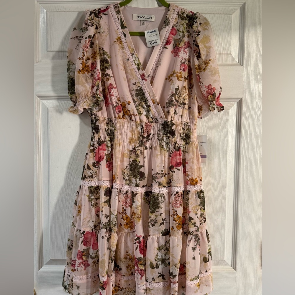 Taylor sundress - size 6 - NWT